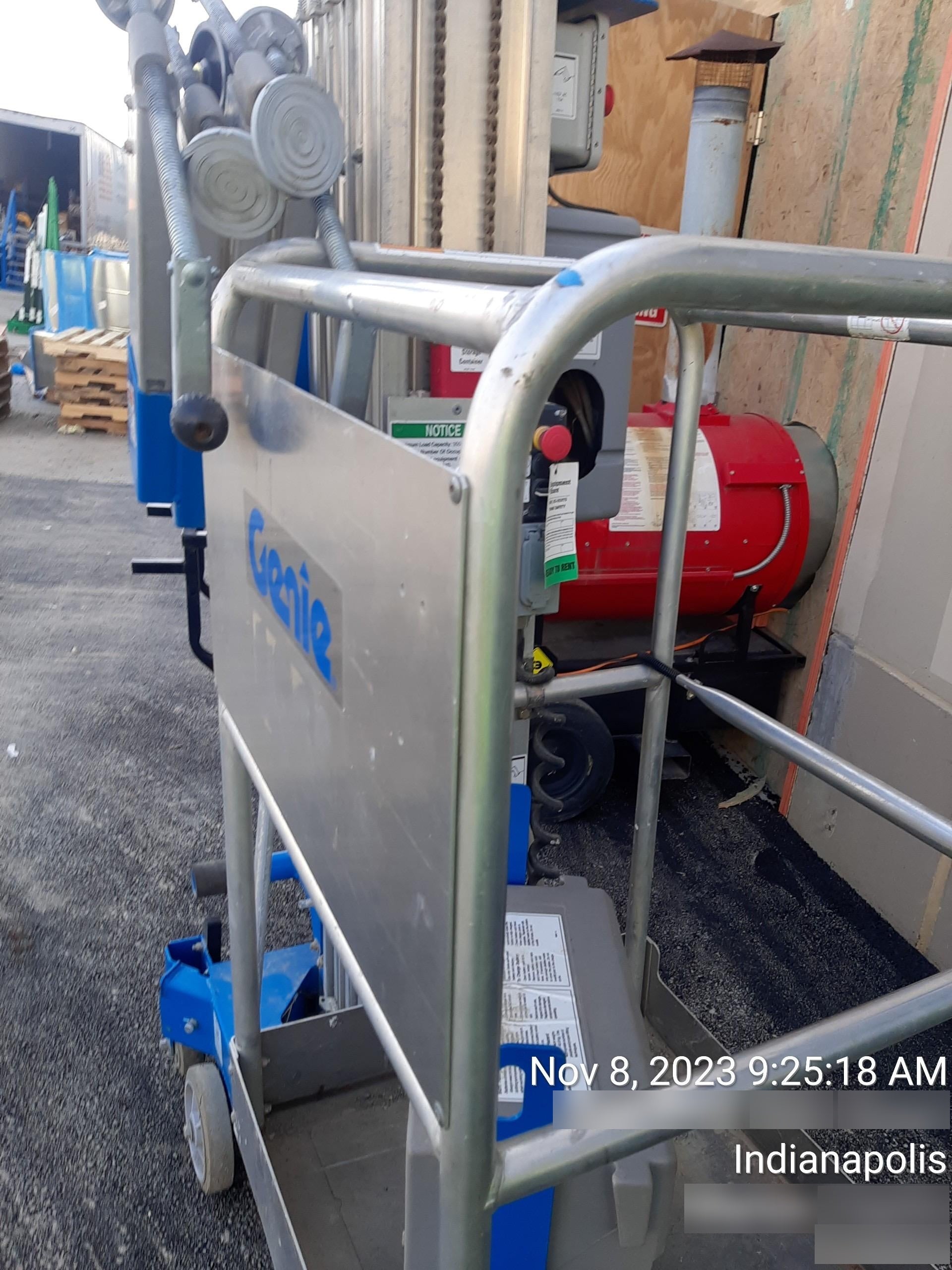 2018 GENIE AWP-25S