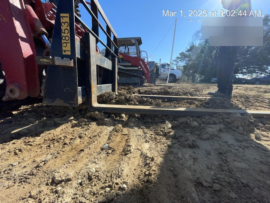 2021 ARROW MATERIAL HANDLING 60" Pallet Forks