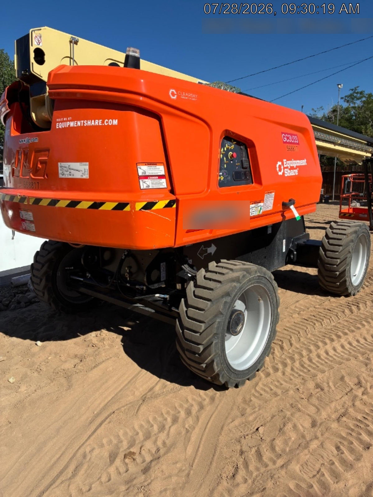 2025 JLG 660SJ