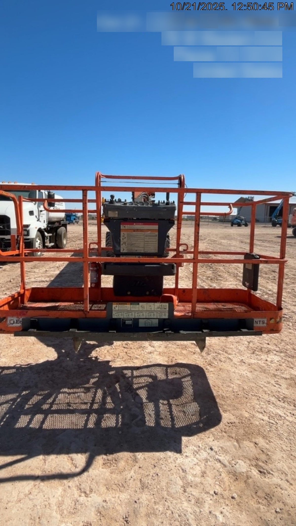 2021 JLG 860SJ