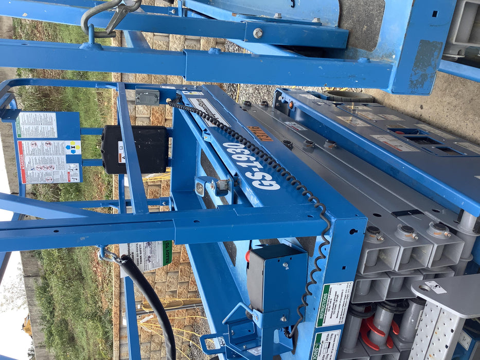 2020 Genie GS-1930 Fixed rails with chain entry gate - Pre A92.20