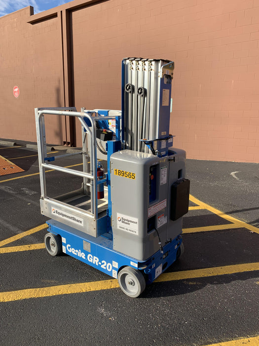2021 GENIE GR-20