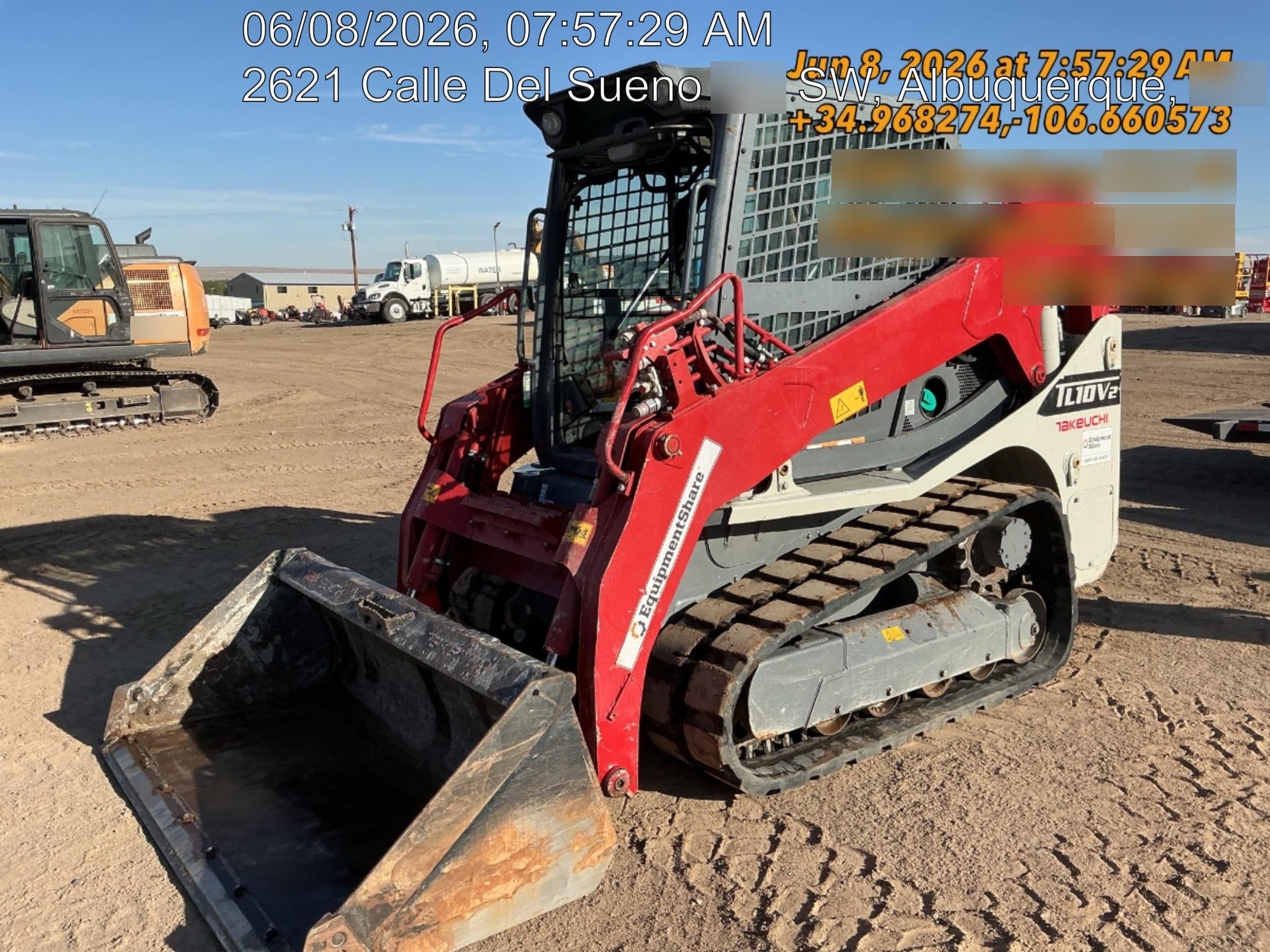 2023 TAKEUCHI TL10V2-CR