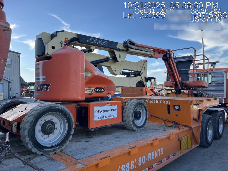 2019 JLG E450AJ