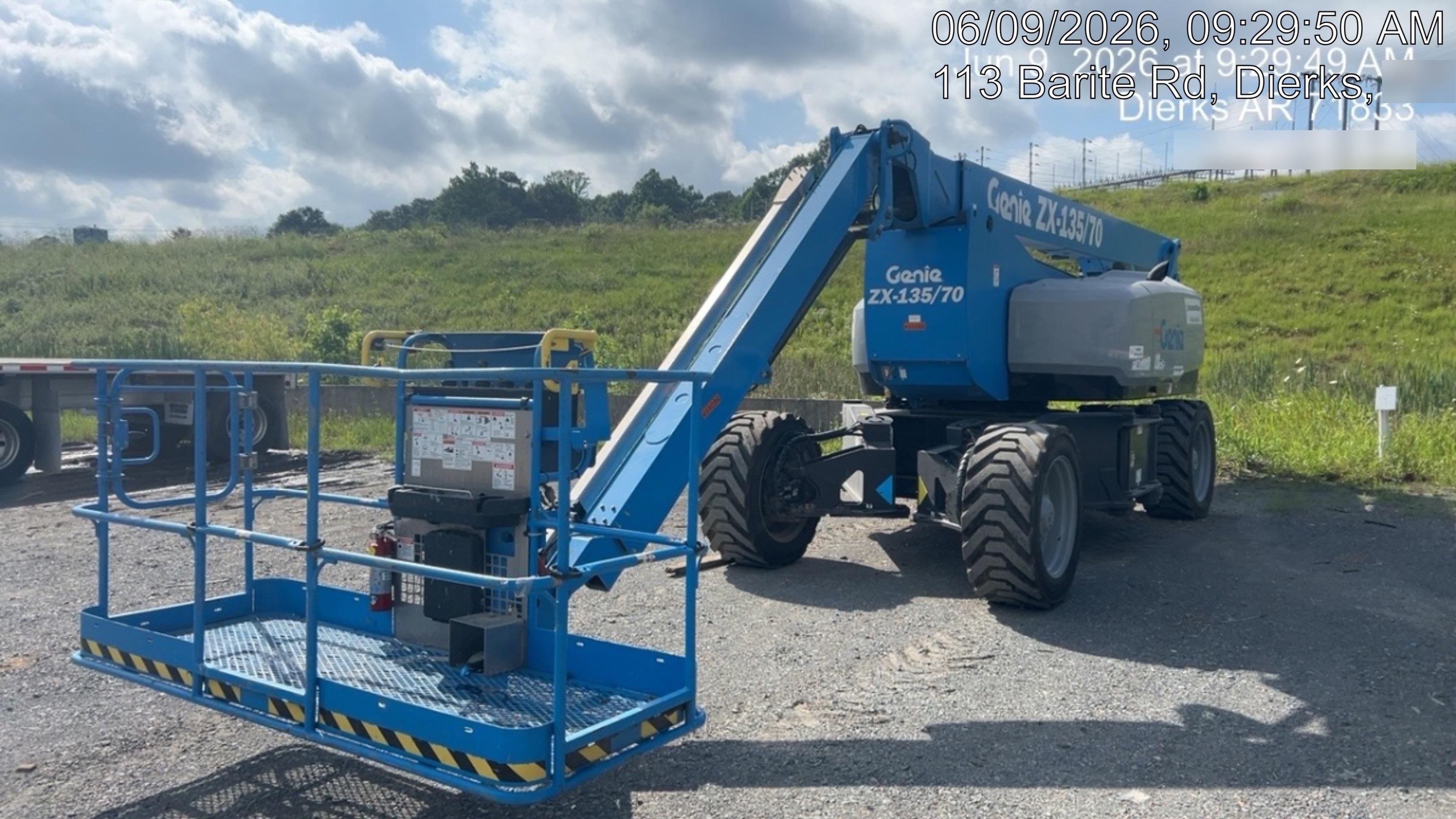 2024 GENIE ZX-135/70