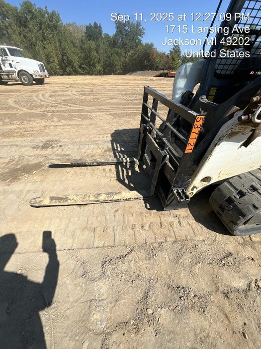 2025 ARROW MATERIAL HANDLING 24" Pallet Fork Frame