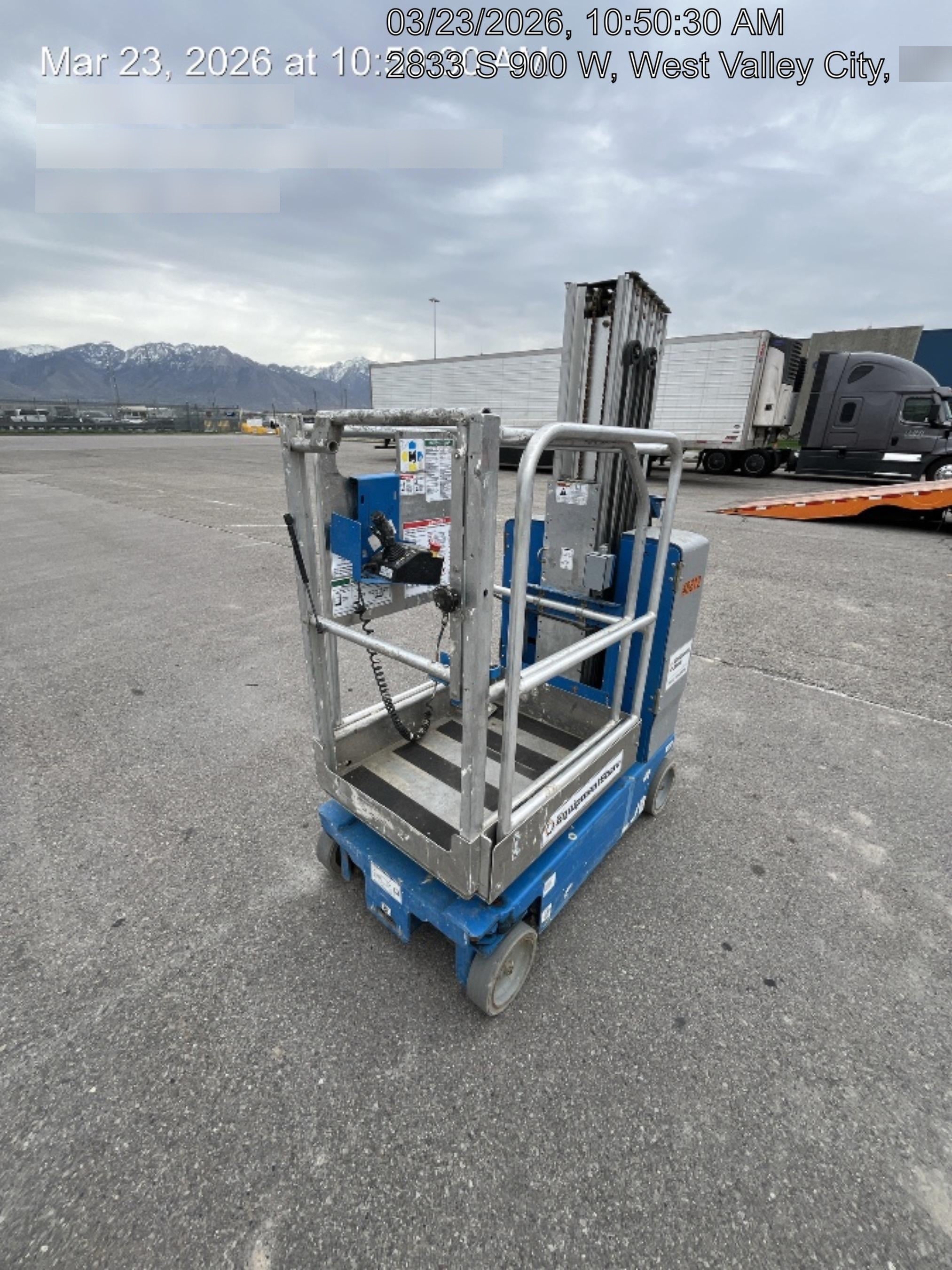 2019 GENIE GR-20