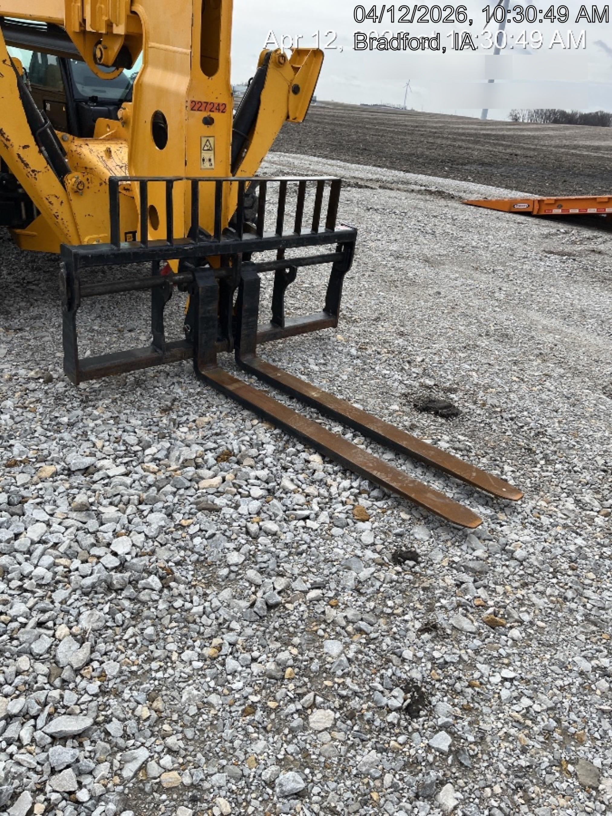 2022 JCB 510-56