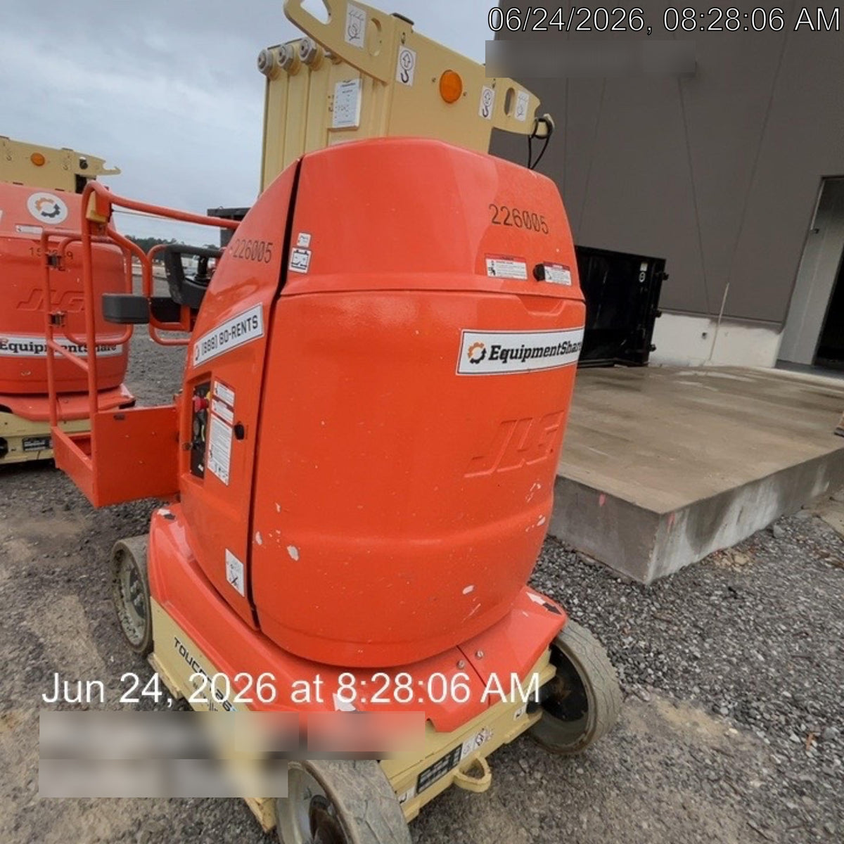 2022 JLG 26E