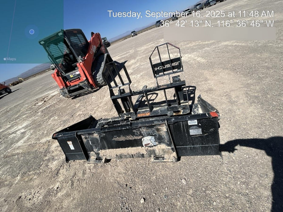 2021 TAKEUCHI 48" Pallet Forks - Takeuchi