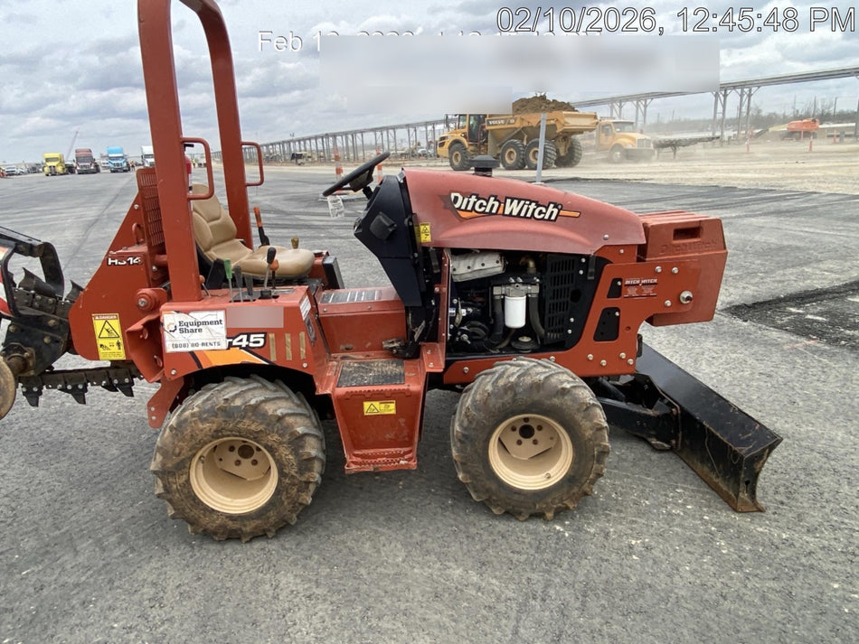 2020 DITCH WITCH RT45A