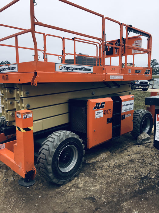 2019 JLG 430LRT