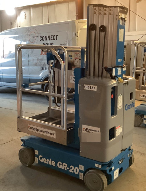 2021 GENIE GR-20