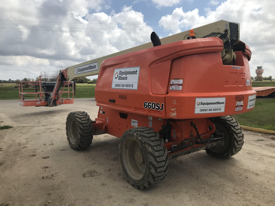 2019 JLG 660SJ