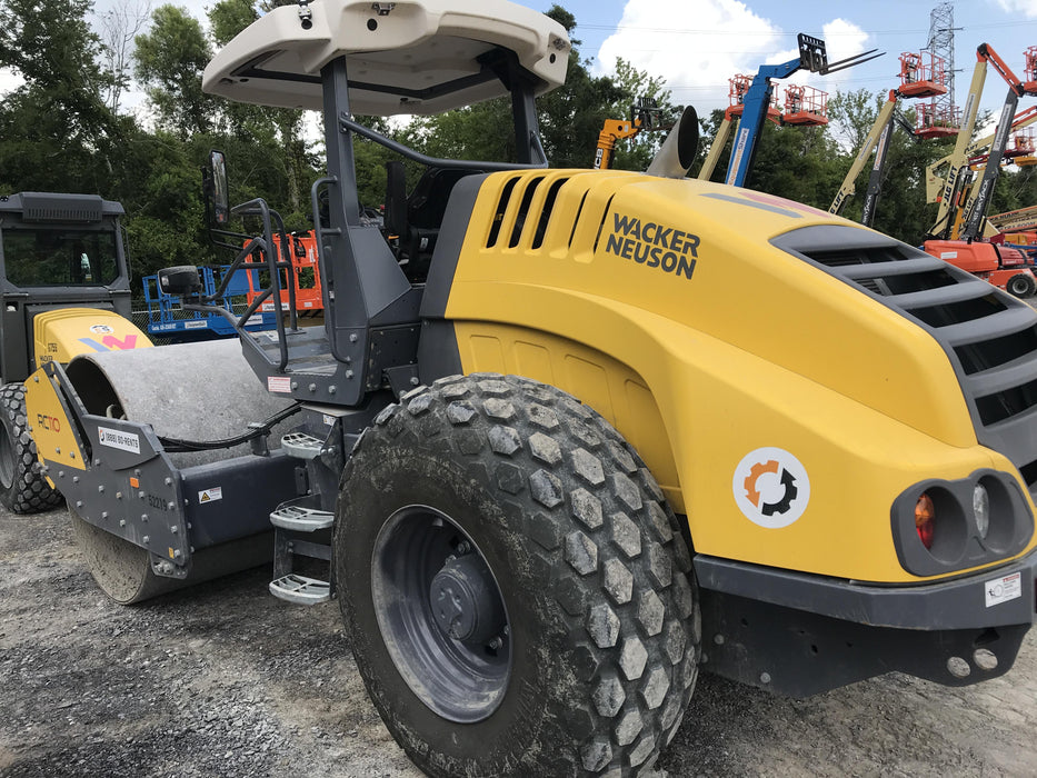 2019 WACKER NEUSON RC110P