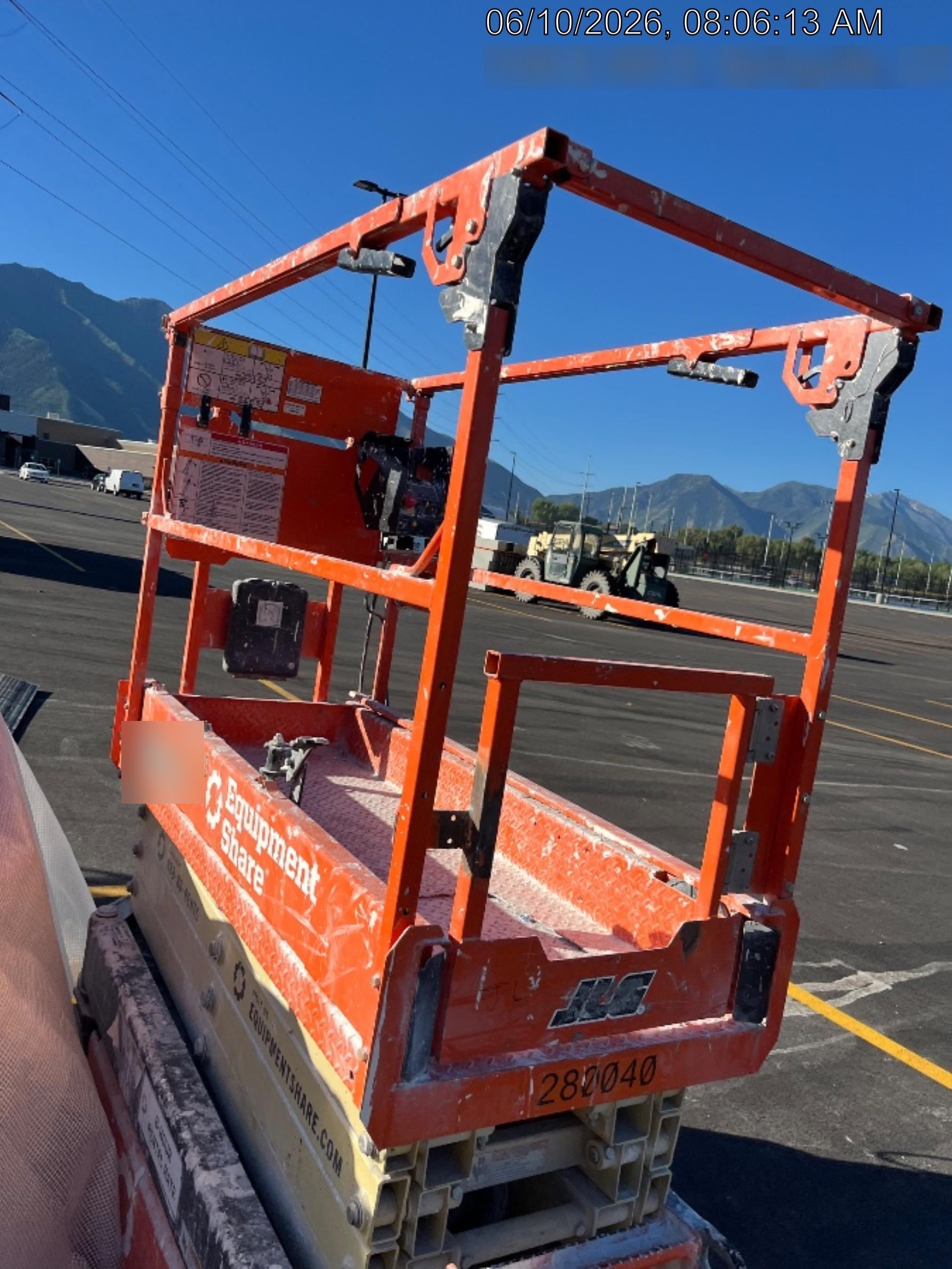 2022 JLG ES1932