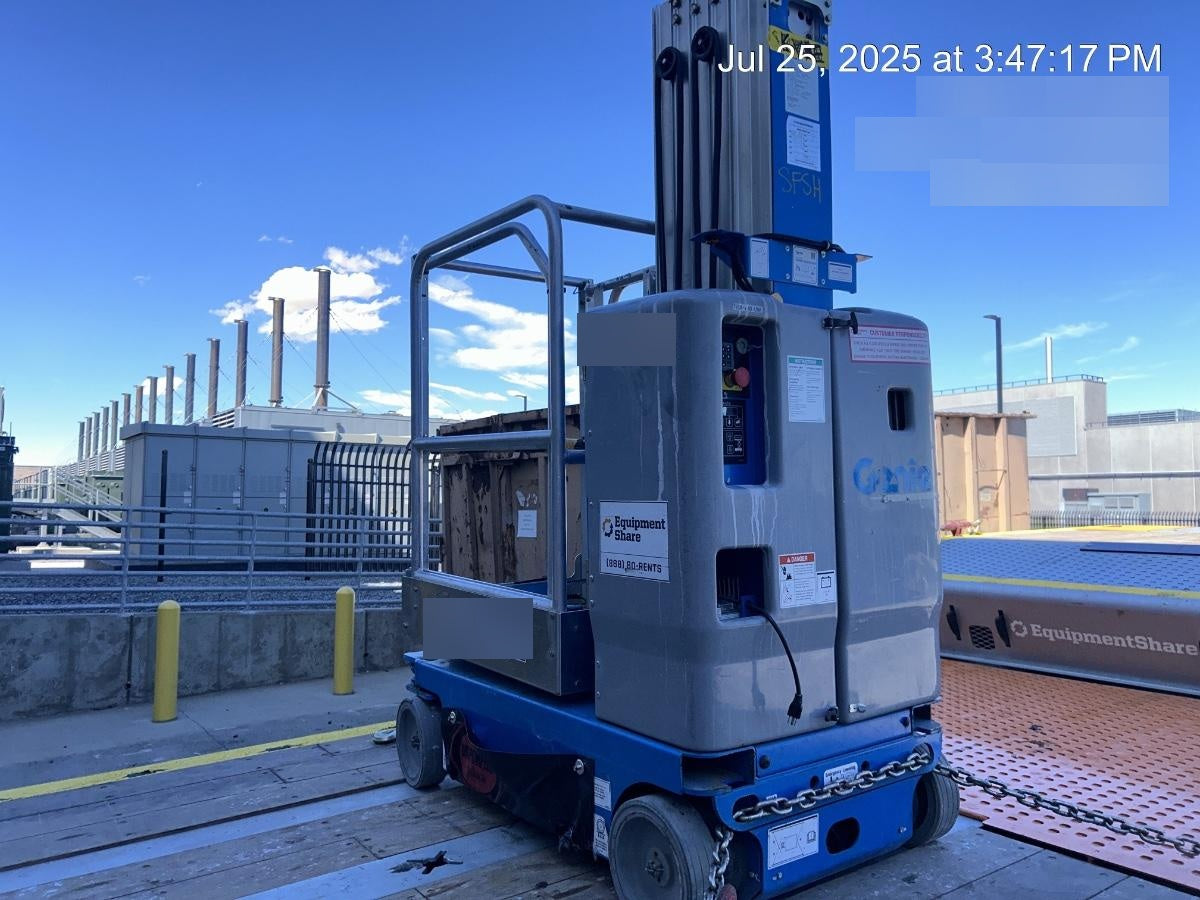 2019 GENIE GR-20