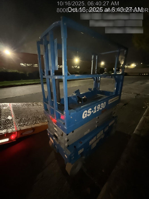 2020 Genie GS-1930 Solid Non Marking Tires, Beacon, Folding rails with half height swing gate, 800W Inverter