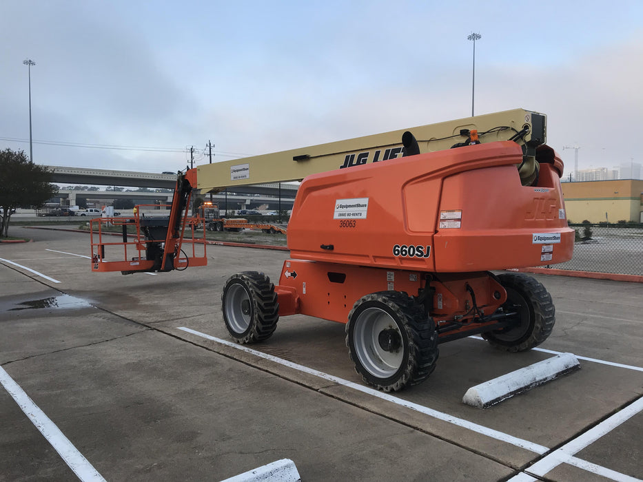 2019 JLG 660SJ