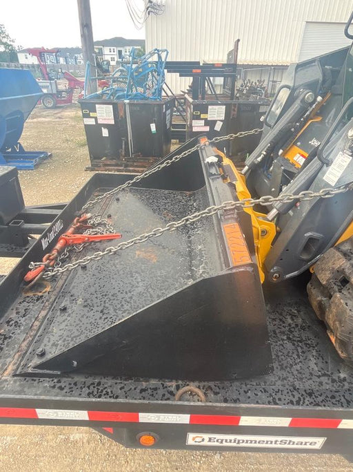 2025 JOHN DEERE 72" Skid Loader Bucket - John Deere C72