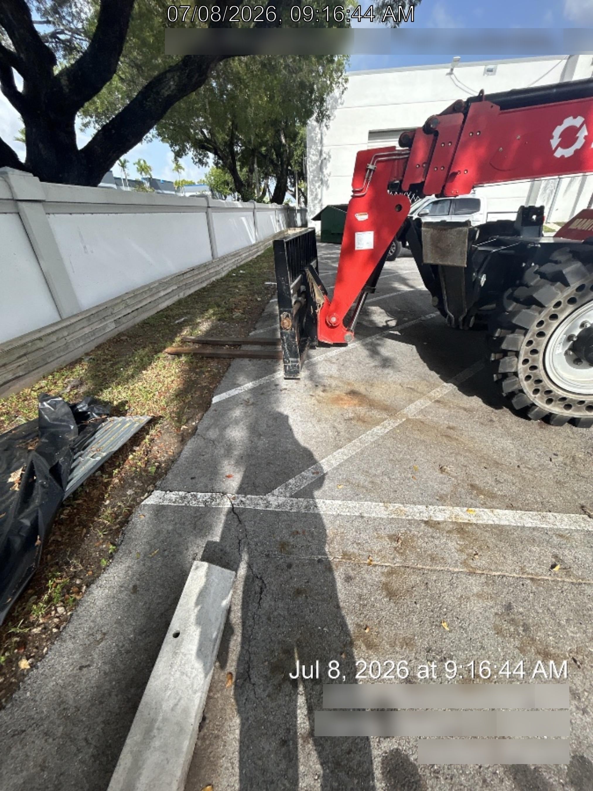 2023 MANITOU MTA10055