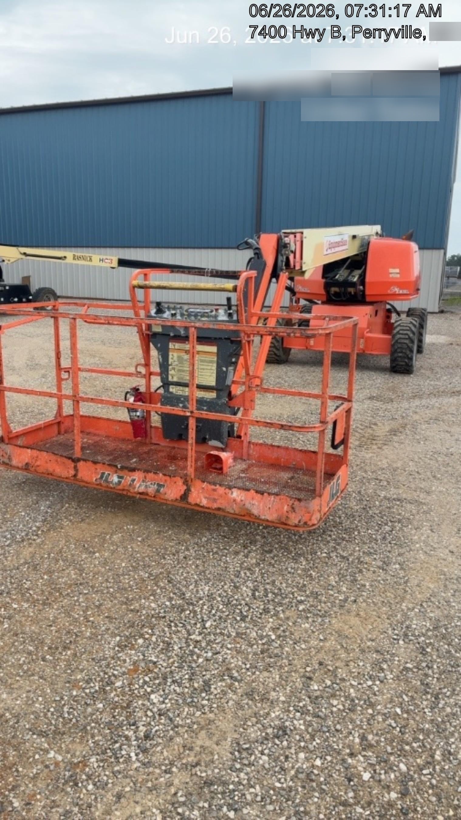 2018 JLG 660SJ