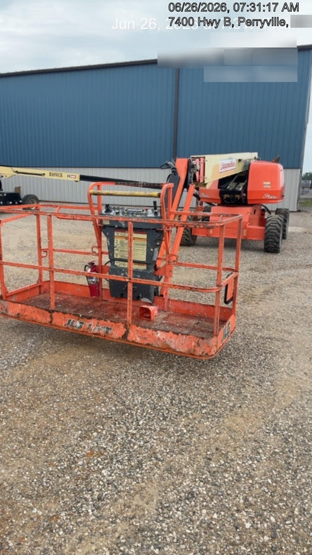 2018 JLG 660SJ