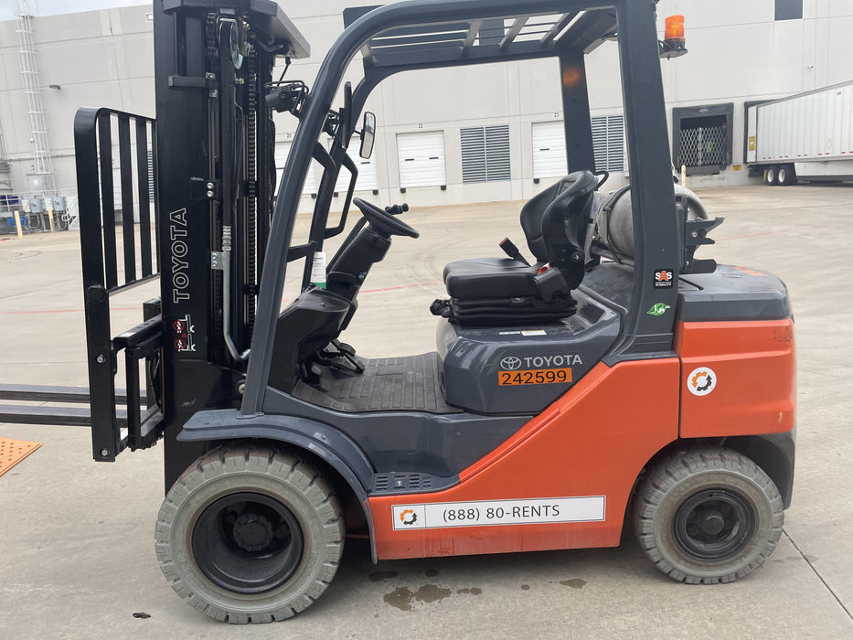 2022 TOYOTA 50-8FGU25