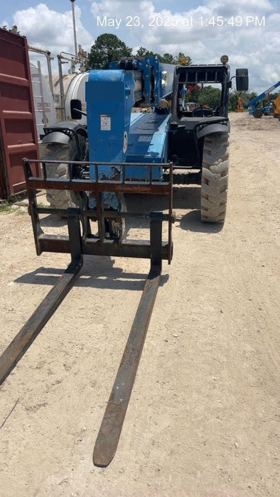 2018 Genie GTH-636 Genie GTH-636 w/Open ROPS, Work Lights, Solid Tires, RH Cab Mesh, Beacon, 48" Carriage and Forks
