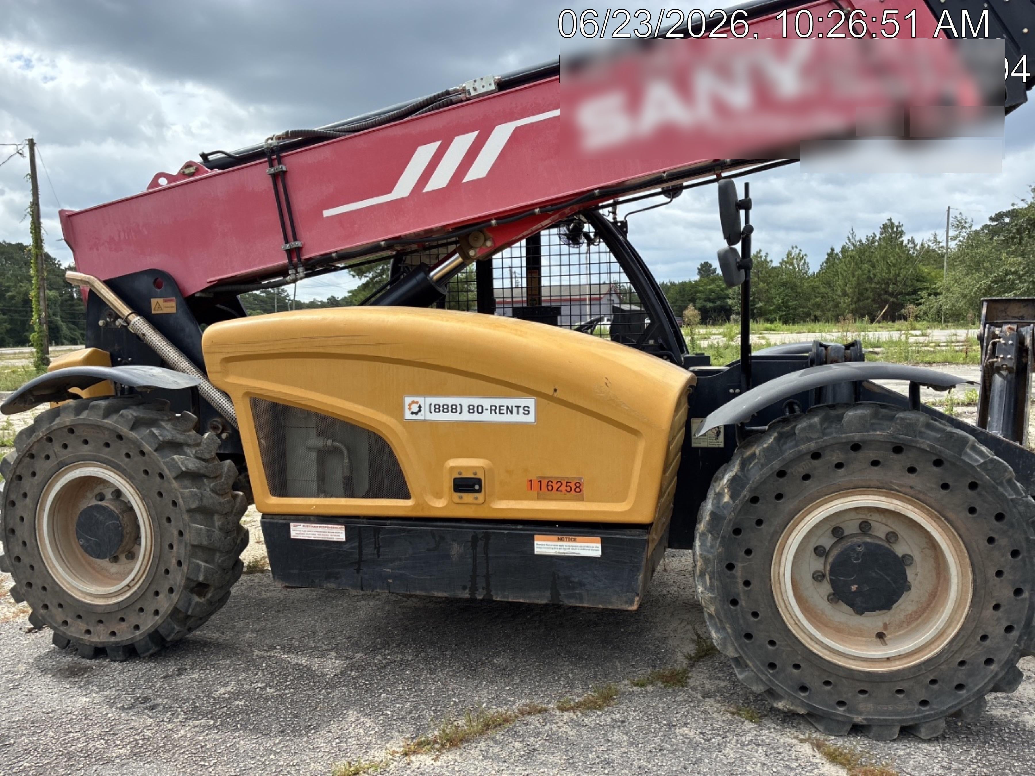 2020 SANY STH1056
