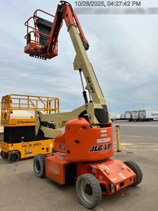 2019 JLG E400AJPN