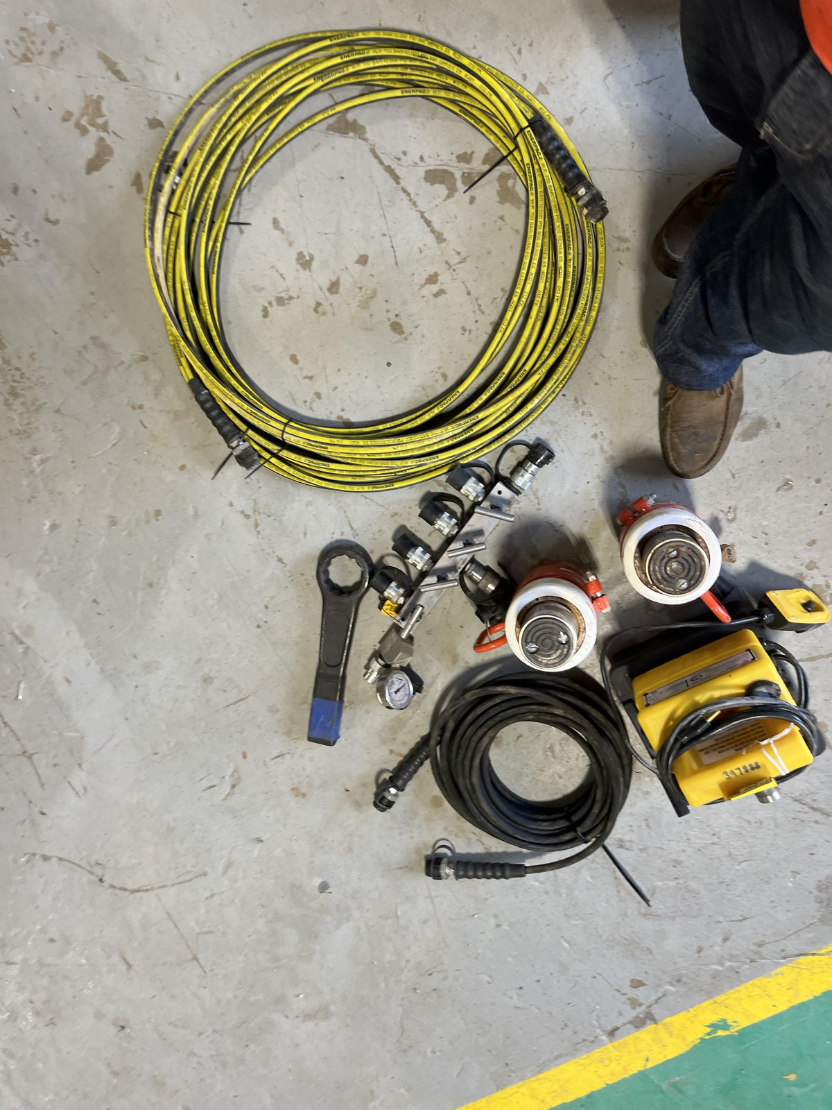 2024 ENERPAC PUJ1200B