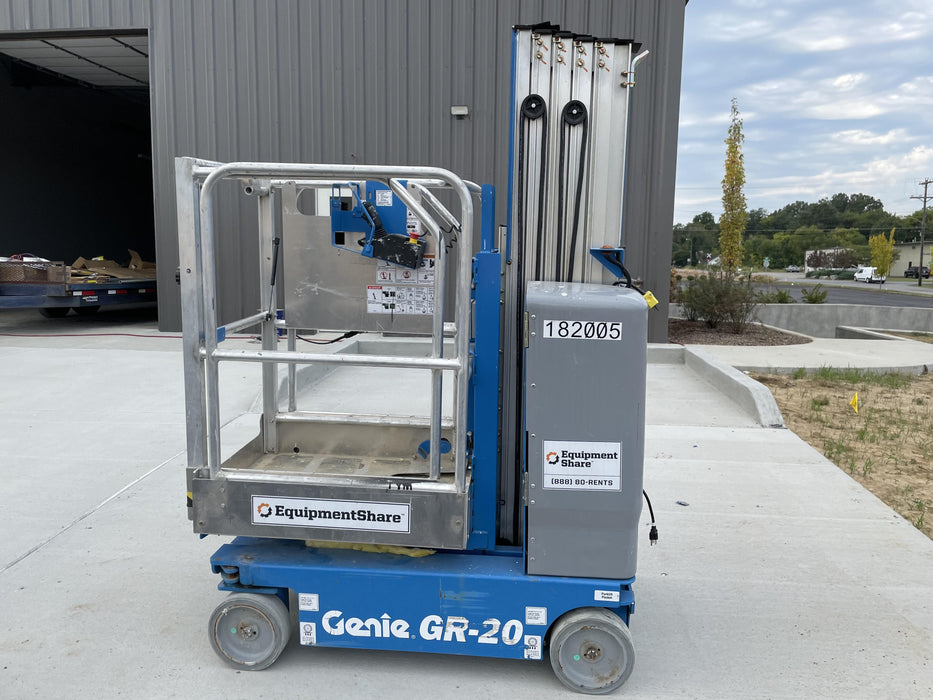 2021 GENIE GR-20