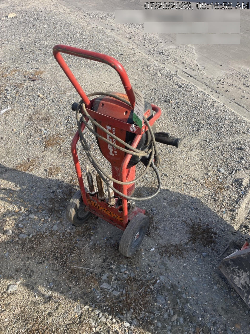 2020 HILTI TE 3000-AVR