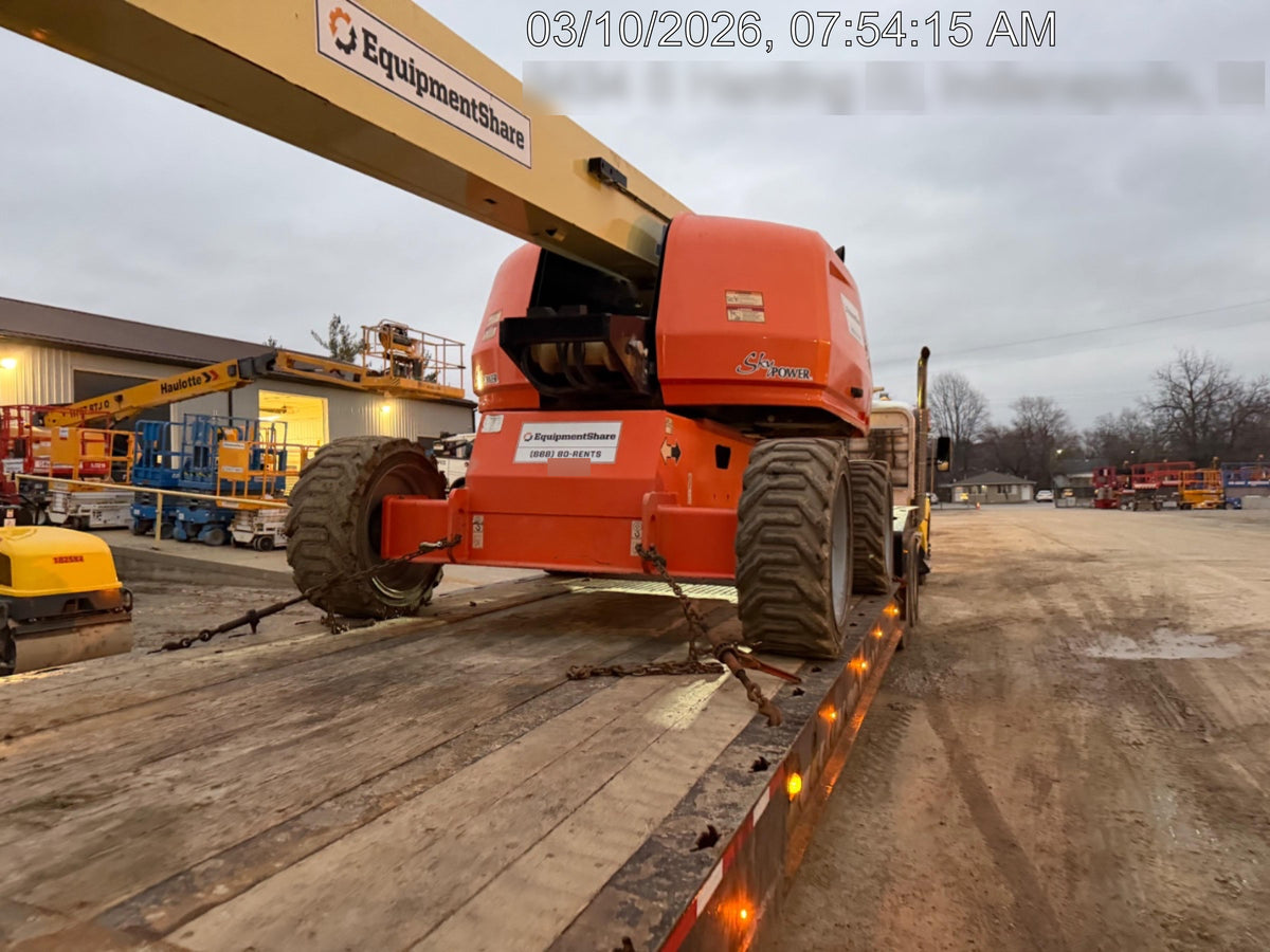 2019 JLG 660SJ