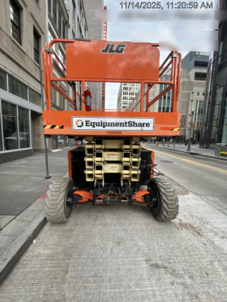 2021 JLG 430LRT