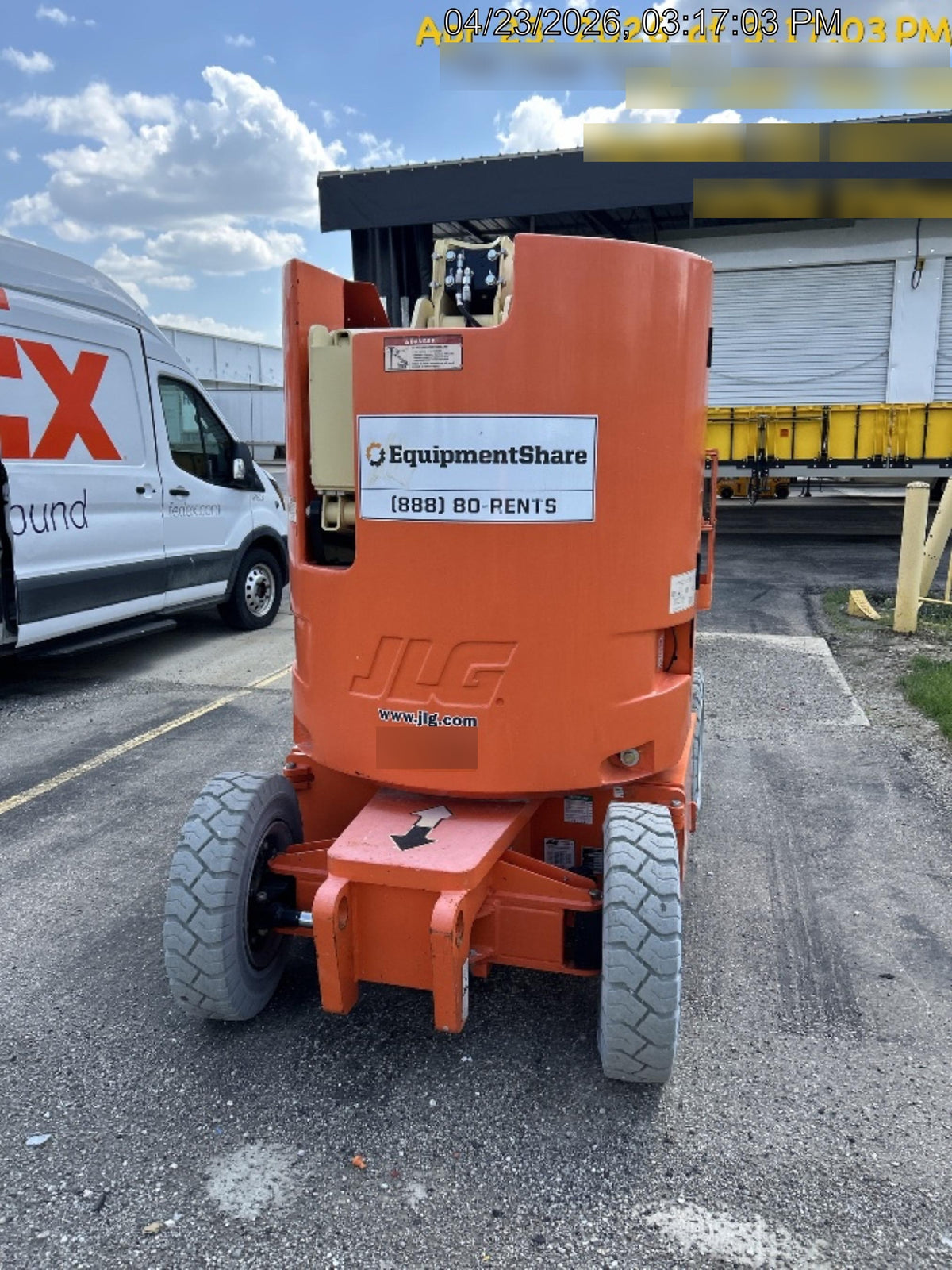 2019 JLG E300AJP