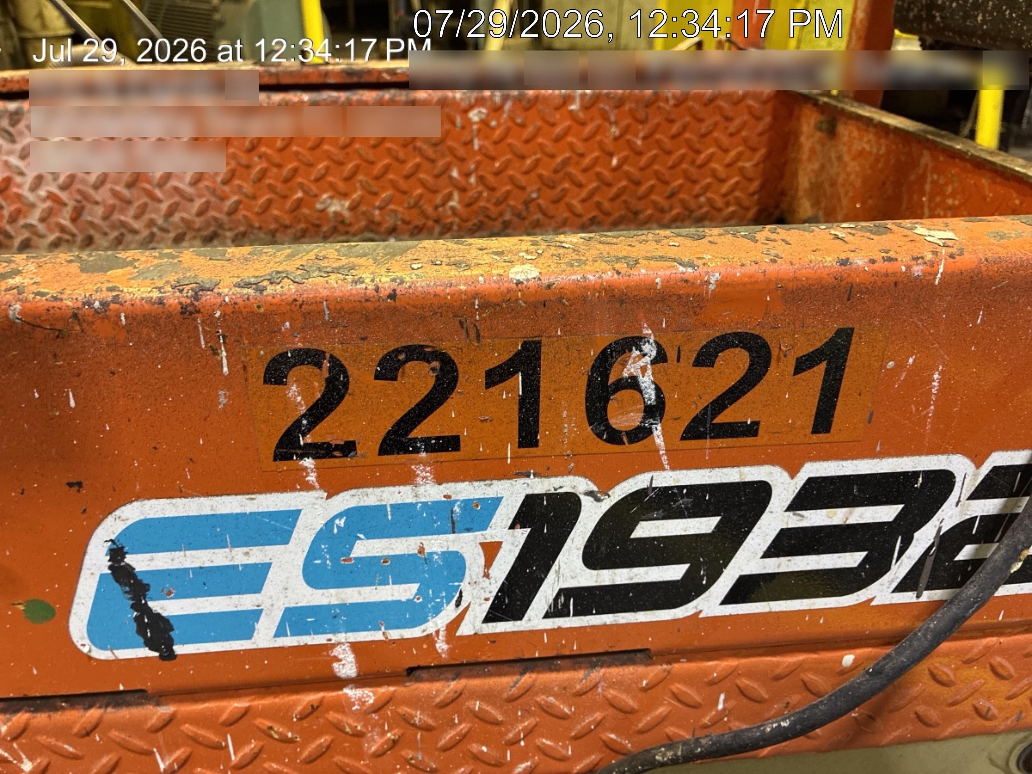 2022 JLG ES1932