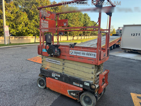 2022 JLG ES1932