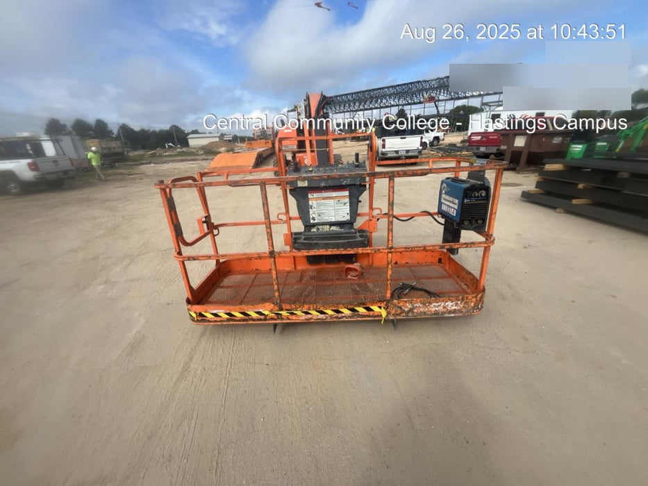2020 JLG 860SJ