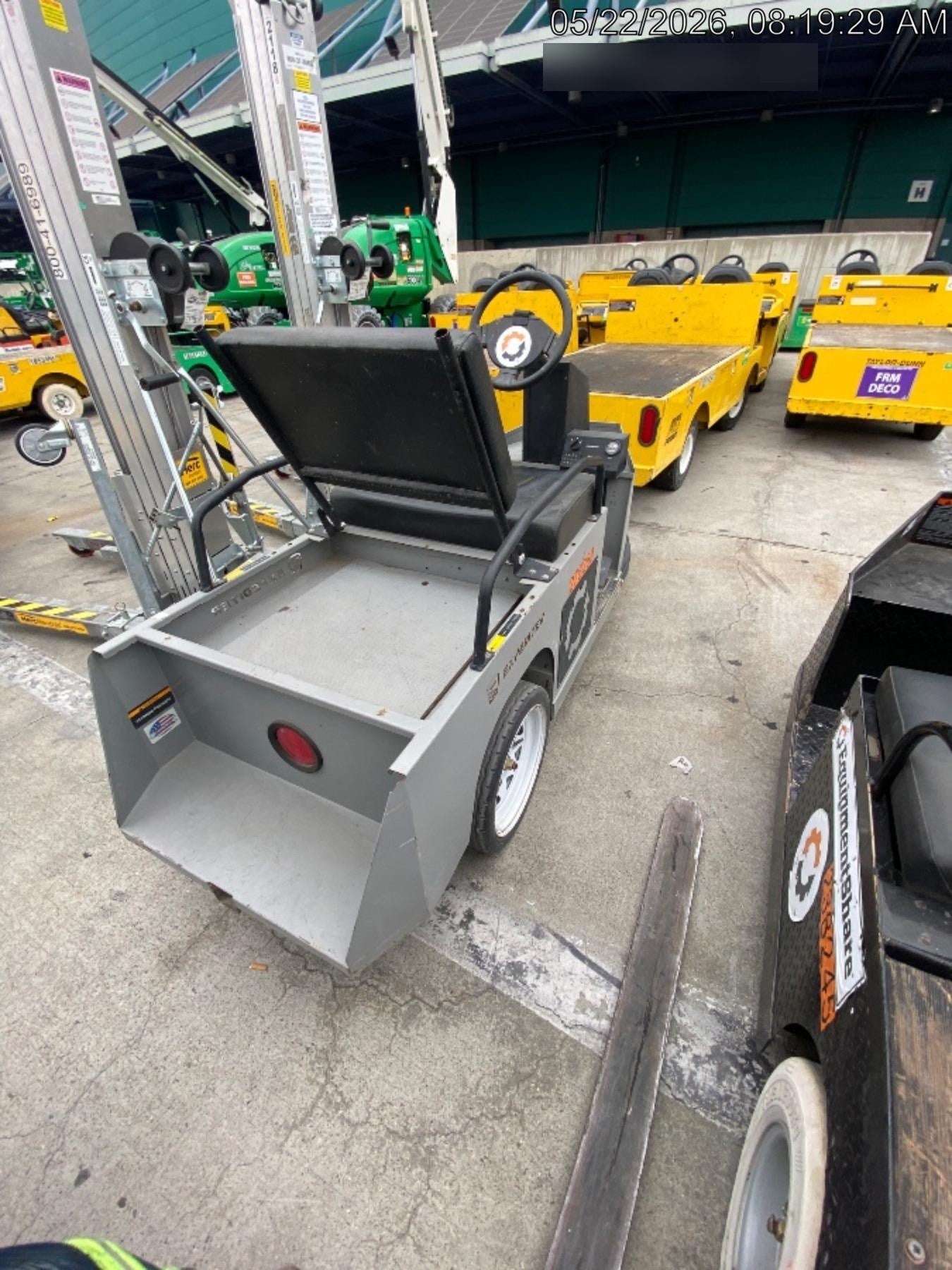 2022 COLUMBIA Expediter