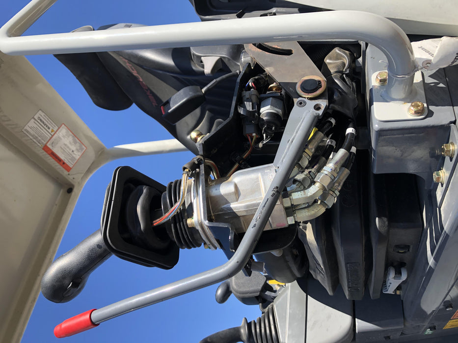 2019 Takeuchi TB260 Canopy, Standard Blade, Auxiliary hydraulics Manual QC, Hydraulic thumb, 12" ,18", 24" Bucket