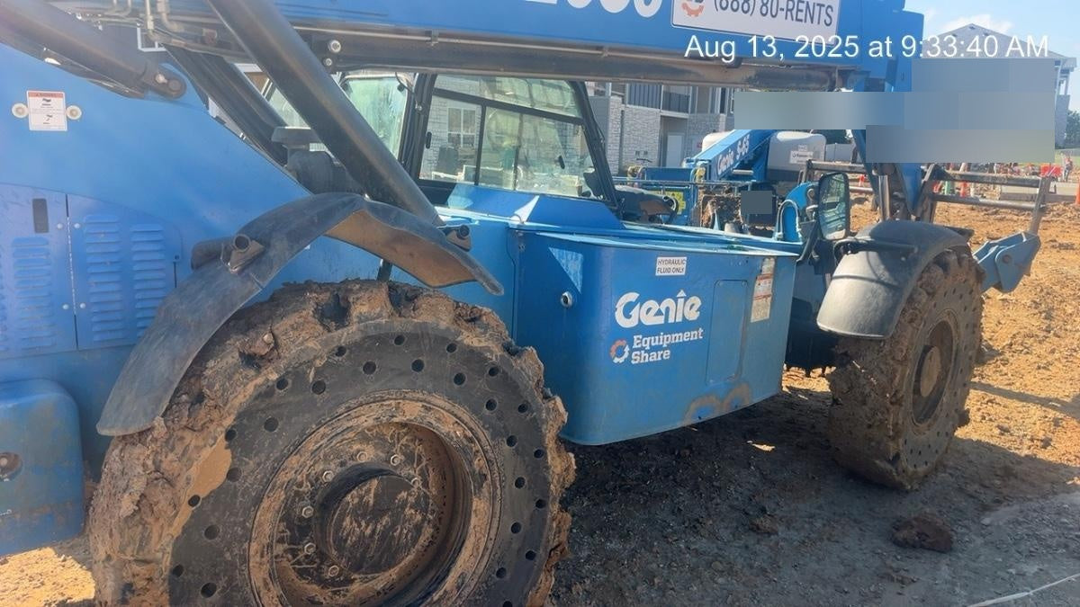 2019 Genie GTH-1056 Cab/Heat/AC, FF Tires, LED Work Lights, Beacon 60" QA Carriage, 60" Forks