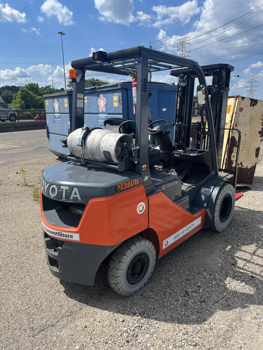 2022 TOYOTA 50-8FGU25