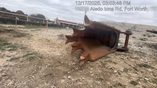 2021 ROCKLAND 30" Bucket - Rockland