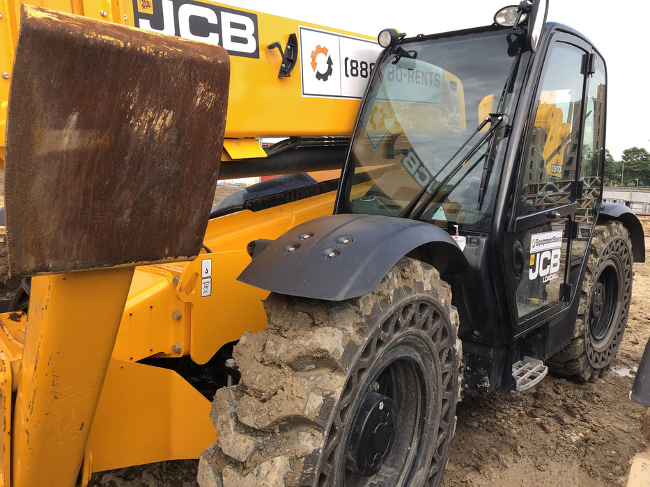 2019 JCB 510-56 Enclosed Cab, 74 HP, Solid Tires, Worklights, Beacon, Aux Hydraulics, Lifting Eye w/66" Carriage/60" Forks