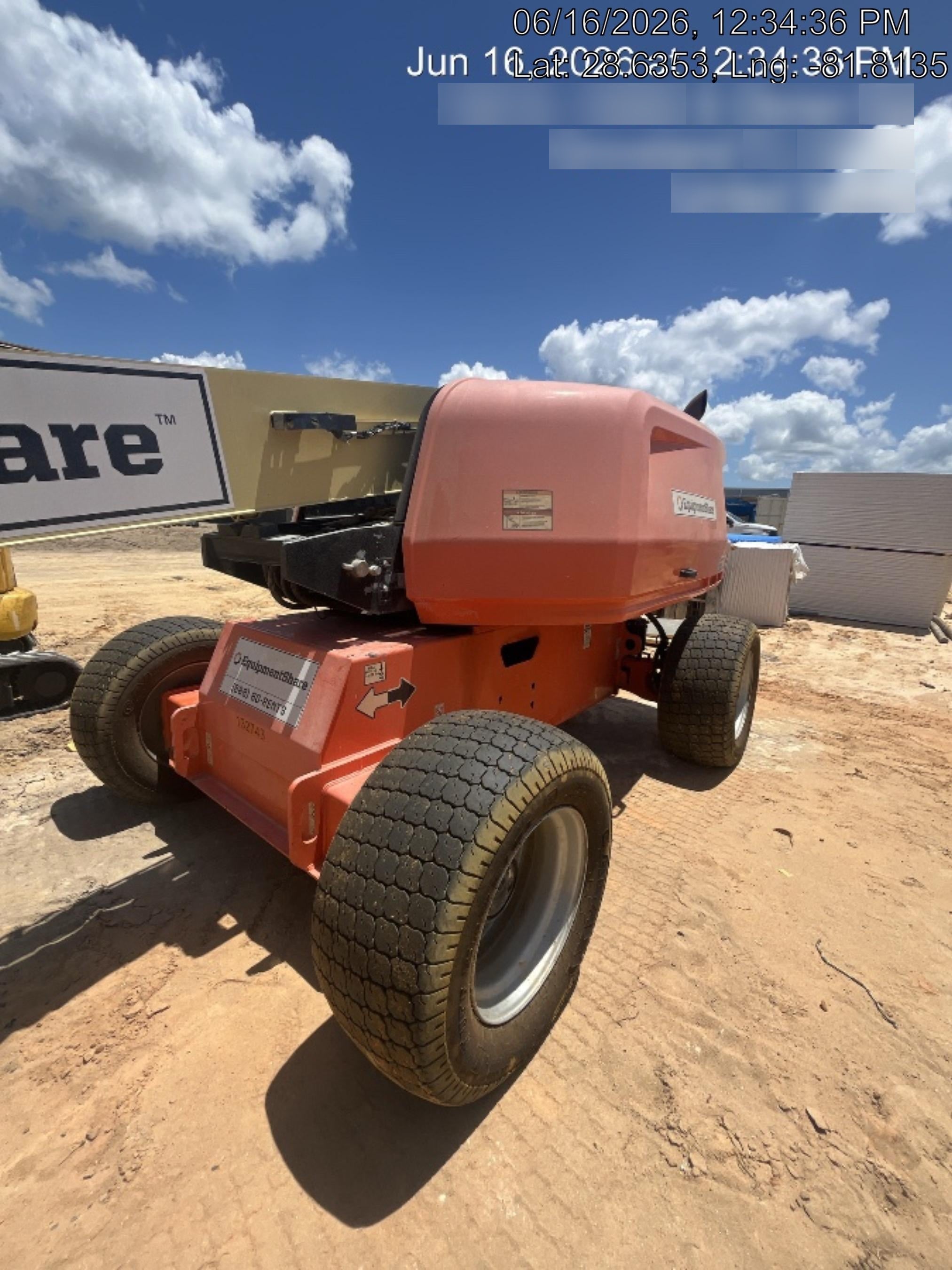 2021 JLG 660SJ