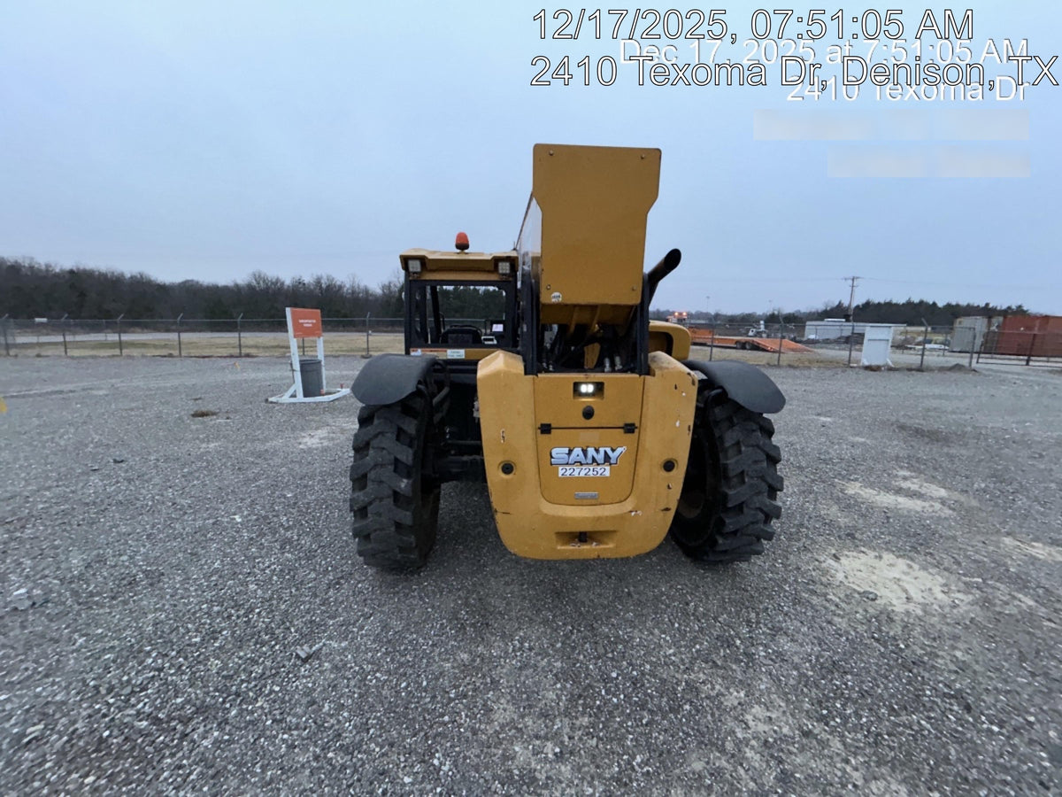 2022 SANY STH1056