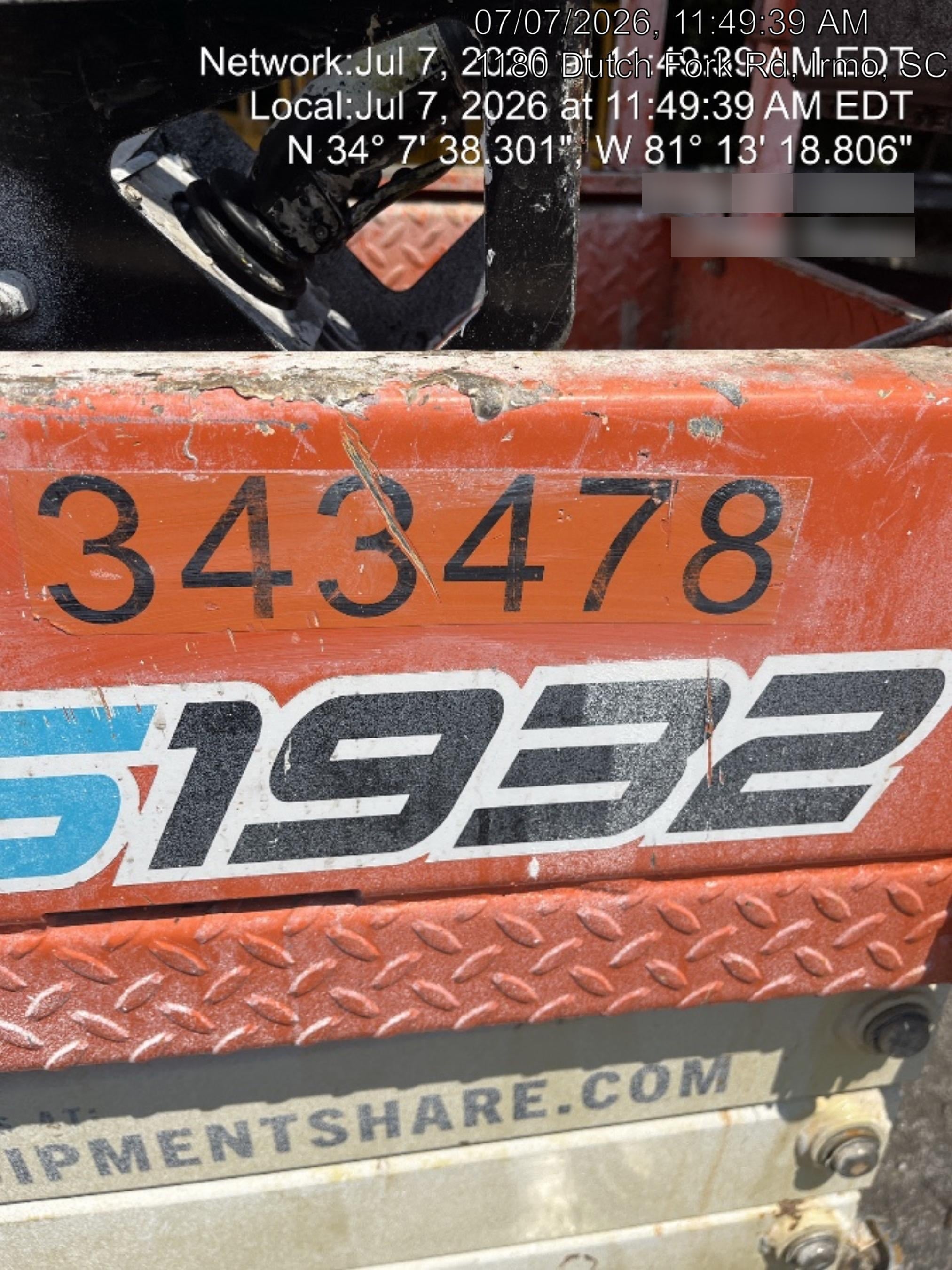 2023 JLG ES1932