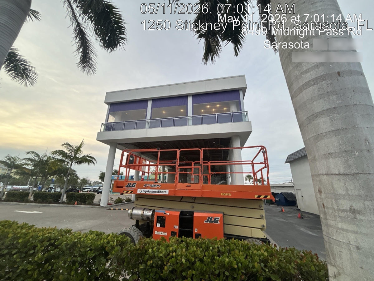 2022 JLG 4394RT